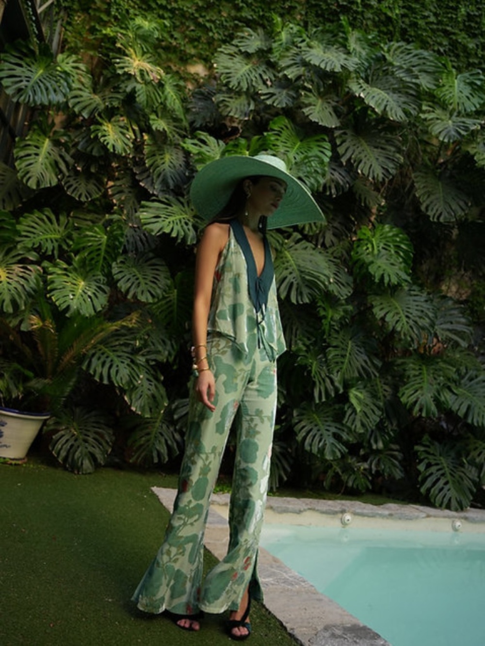 Claw the Label La Piazza Set NWT Green Floral Silk Pant Set Wedding Guest Resort - Picture 5 of 16